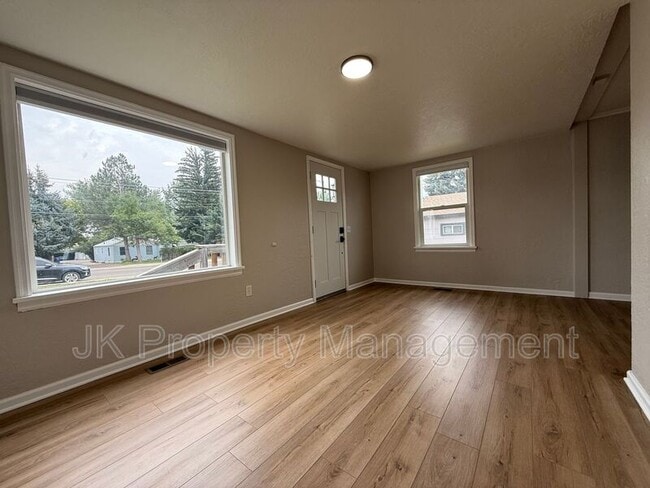 Photo - 1716 6th St NW Unidad #01