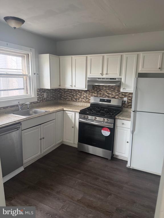 Photo - 219 Johnson Ave