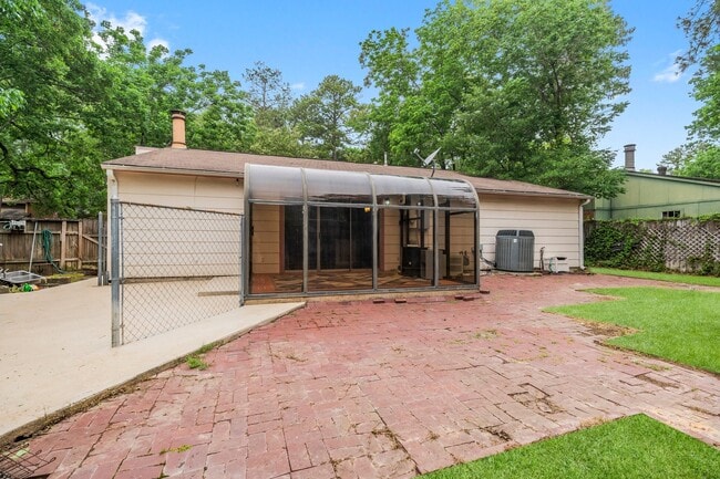 Photo - 6 Raven Ridge Ln