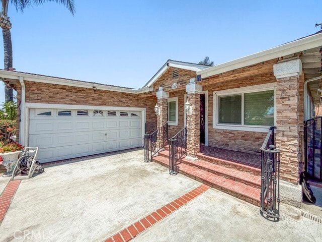 Photo - 16207 Inyo St