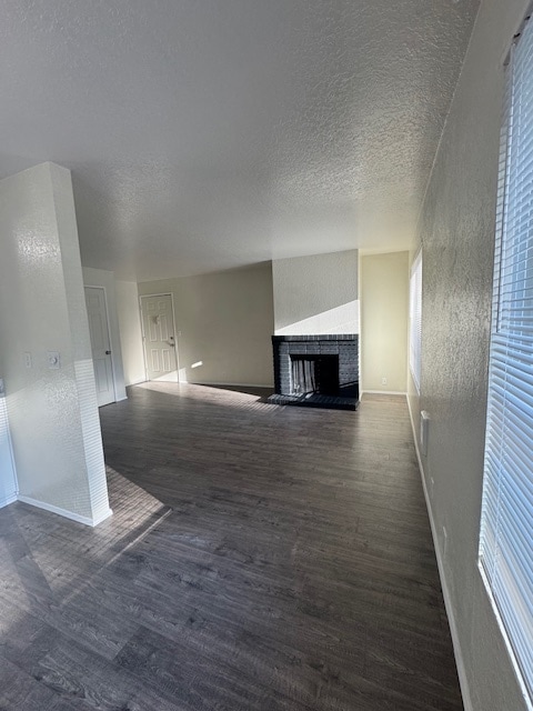 Área de estar - 9017 236th St SW Unidad B