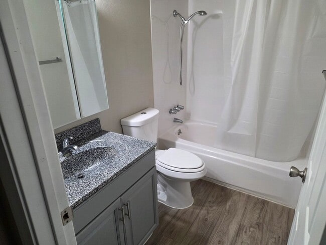 Photo - Northview Apartments