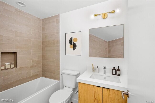 Photo - 3 br, 4 bath House - 3405 Fletcher Dr