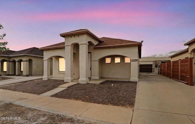 Photo - 14373 Tobe Davis Dr