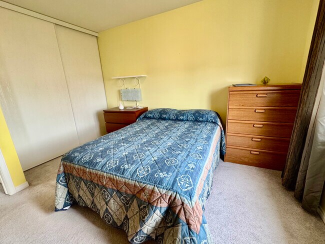 Photo - 618 Beatrice Dr Unité 1