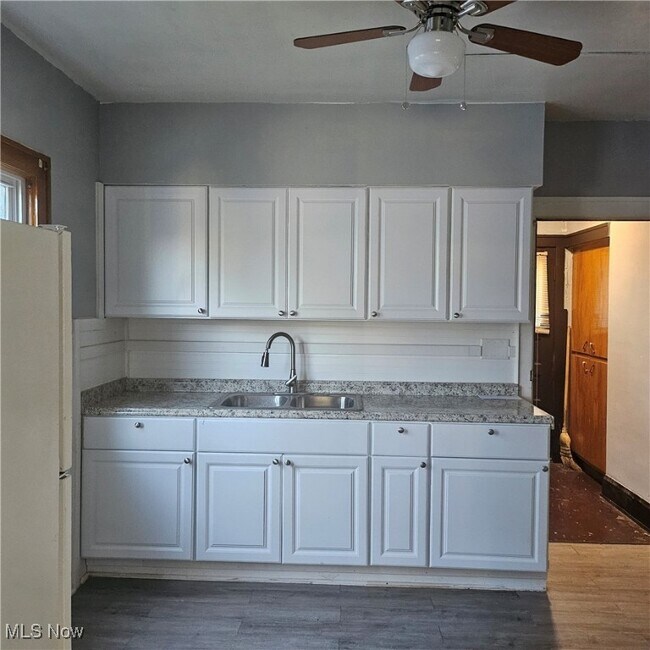 Photo - 11430 Methyl Ave Apartment Unit 1