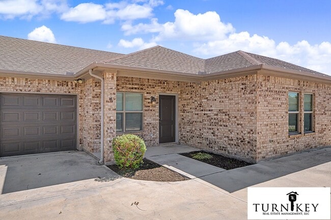 221 Stewart Bend Ct Unidad B