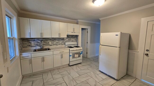 Photo - 1520 Pembroke St Unit 1L