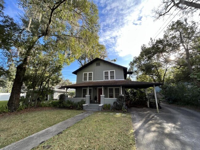 Photo - 615 S Mills Ave