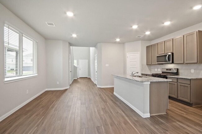 Photo - 2416 Bluefish Ct