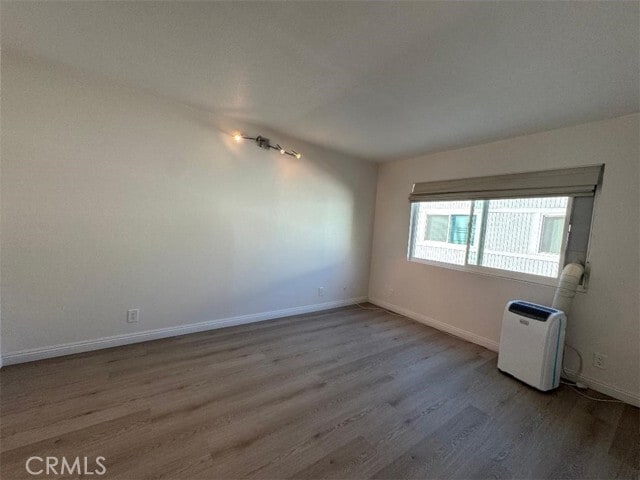 Photo - 470 S Los Robles Ave Unidad 17