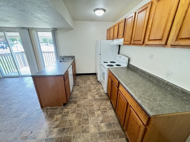 Photo - 7301 Buckingham Dr Unidad 031