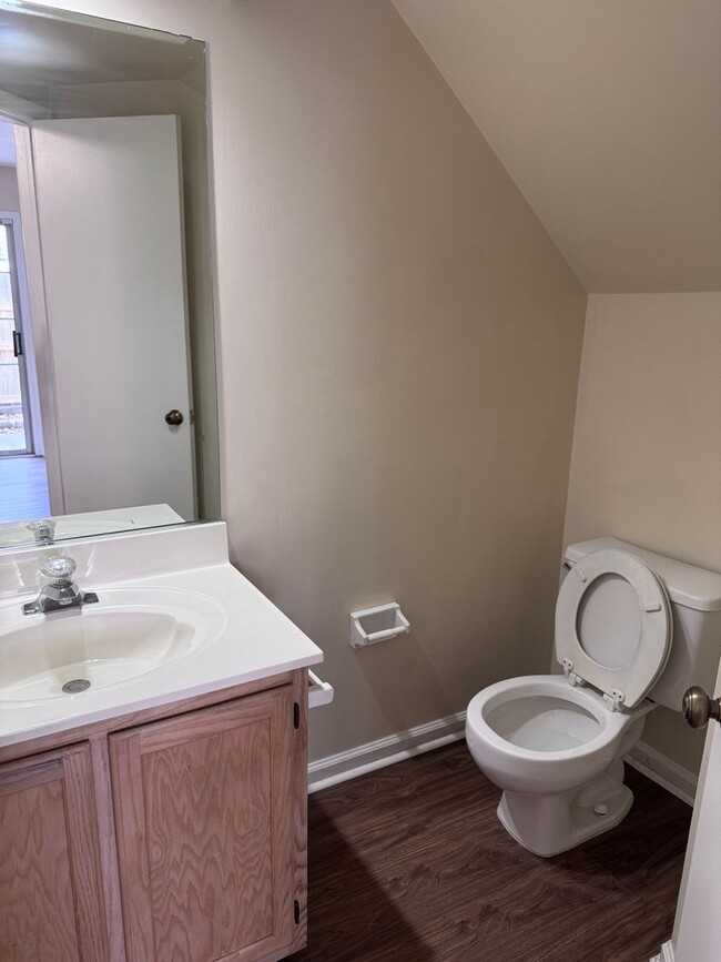 Photo - 2 Br 2 Bath