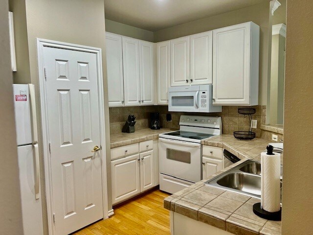 Photo - 2400 McCue Rd Unidad 356