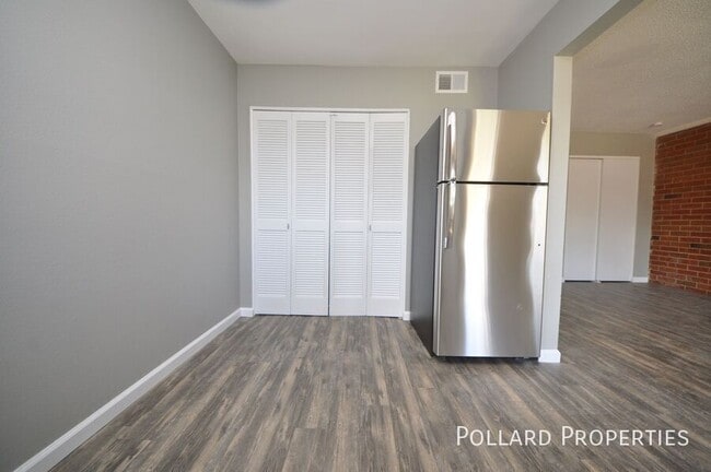 Photo - 28 Westwood Village