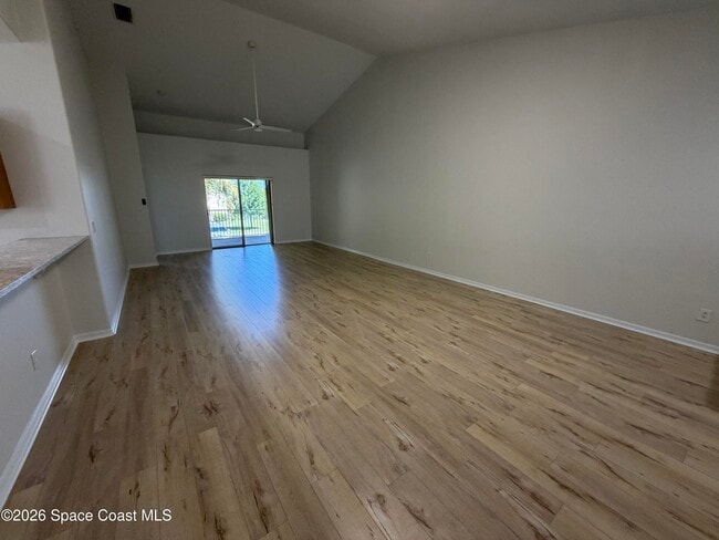 Photo - 1040 Venetian Dr