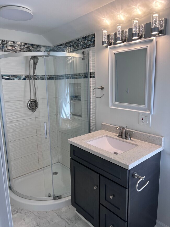 Photo - 141 Washington St