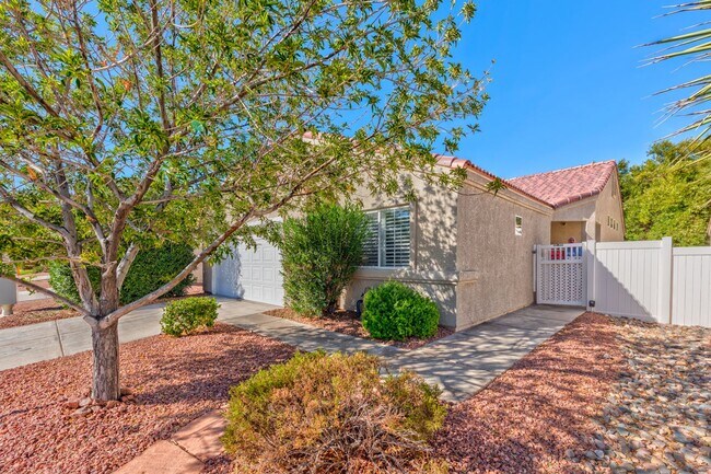 426 River Glider Ave