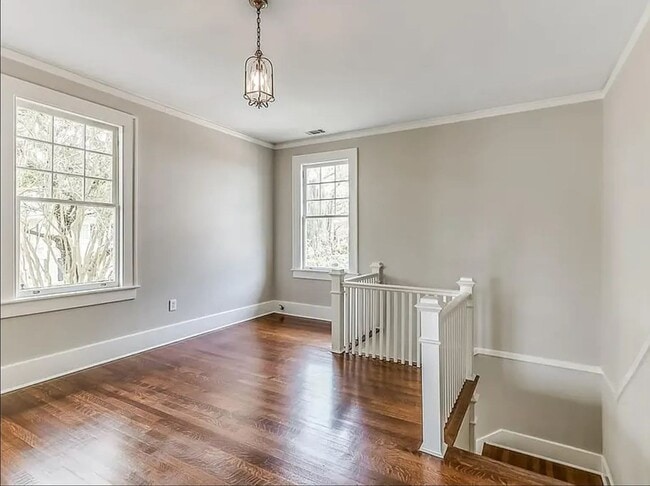 Photo - 3 BED | 2 BATH | ARDSLEY PARK | PRIVATE BACK PORCH