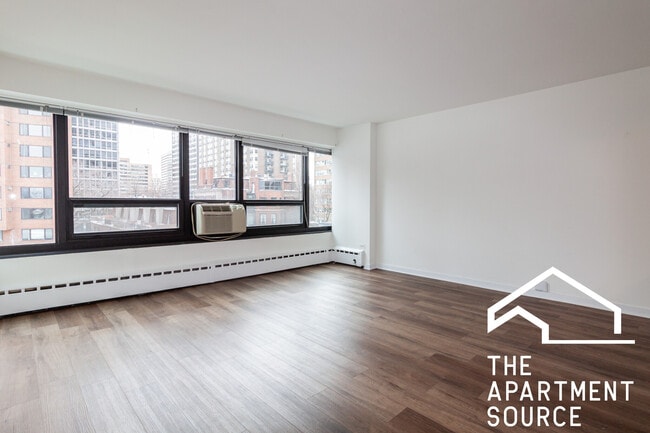 Photo - 3130 N Lake Shore Dr Unit 400