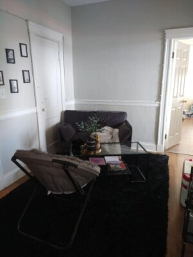 Photo - Allston 2 bedroom apartment - Available 6/1