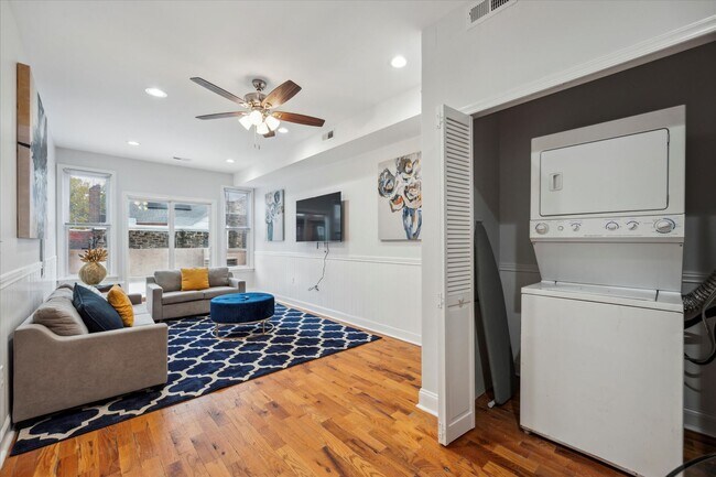 Photo - 3209 W Montgomery Ave Unit 2nd Floor