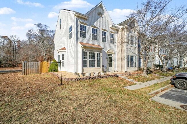 Photo - Move-in Special: $100 off of the first month's rent
Spacious End-Unit 4 Bedroom Townhome for Rent...