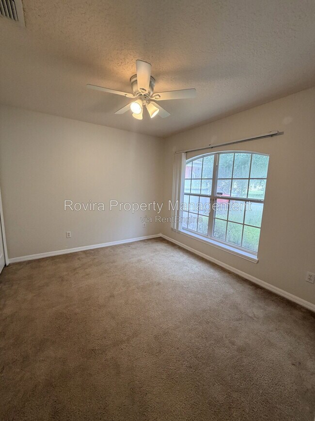 Photo - 175 Ridgebrook Ct