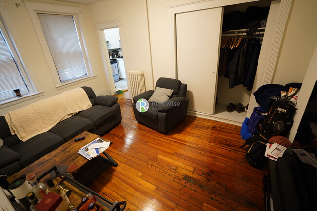 Photo - 43 Joy St Unit 1
