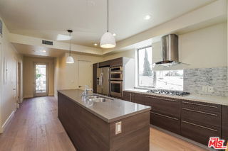 Photo - 1250 N Harper Ave