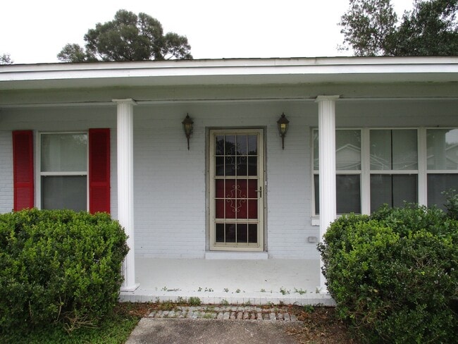 Photo - 1604 Gary Ave