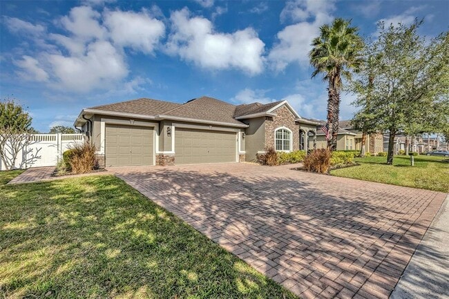 Photo - 829 Bainbridge Loop