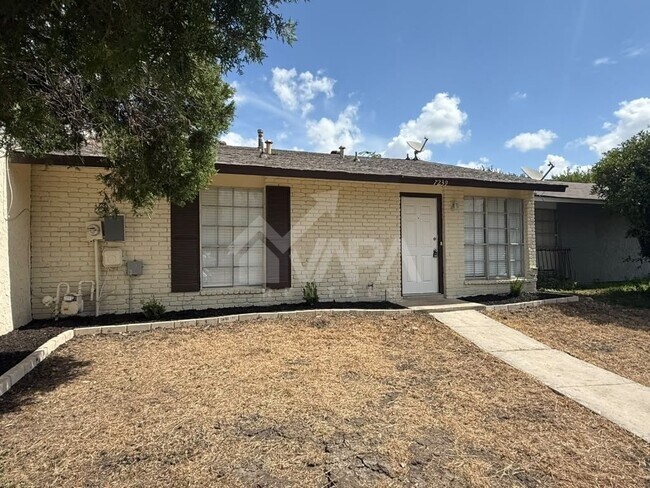 Photo - 7239 Glen Hill Dr
