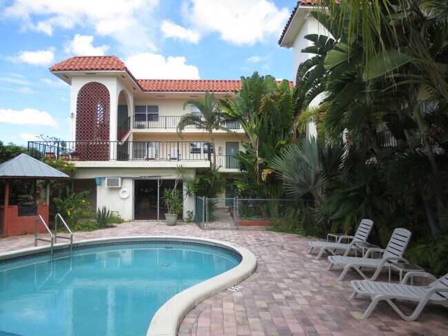 Photo - 1100 NE 9th Ave Unit 103