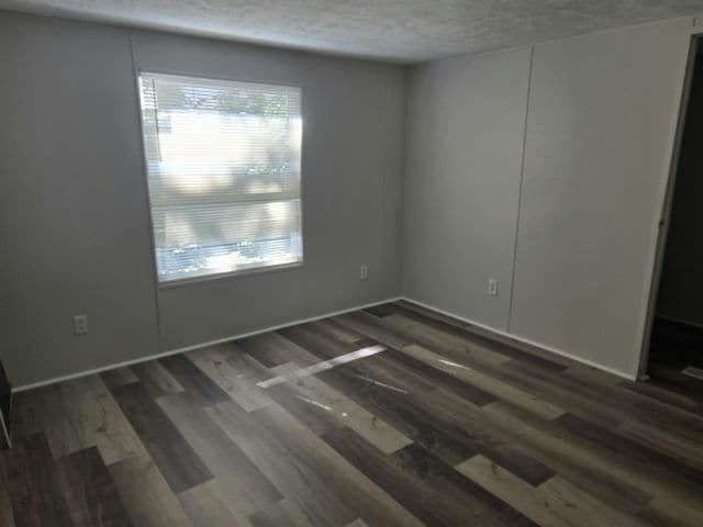 Photo - 10830 Leanne Dr