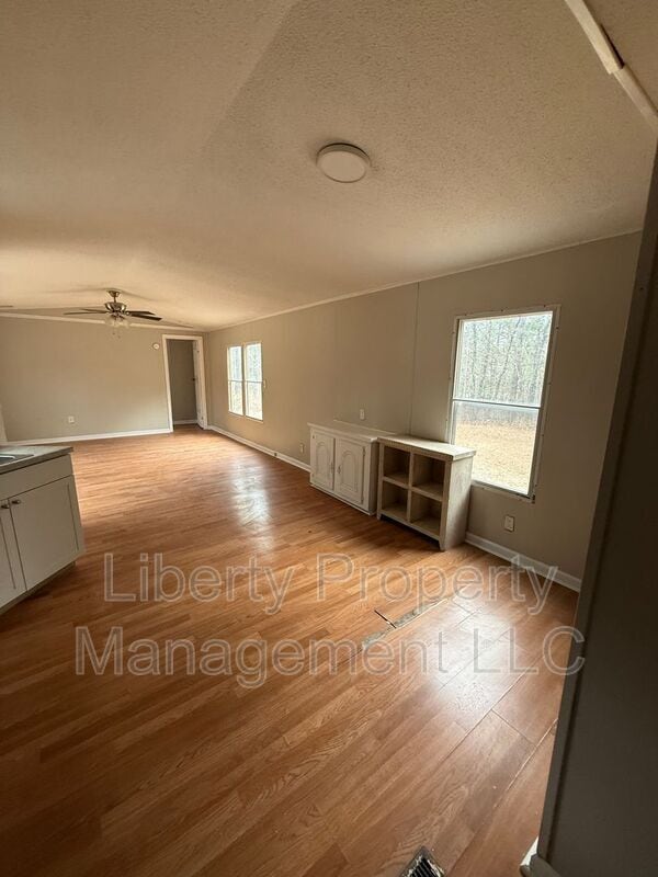 Photo - 134 Ed Thomas Rd