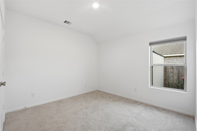 Photo - 5434 Still Mdw Ln