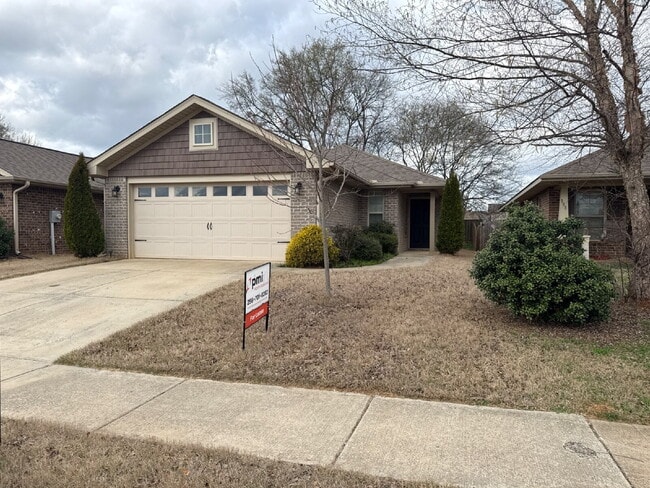 Building Photo - Section 8 Accepted!!! "Modern Madison Retreat: 3-Bed, 2-Bath Home with Elegant Granite Finishes!"