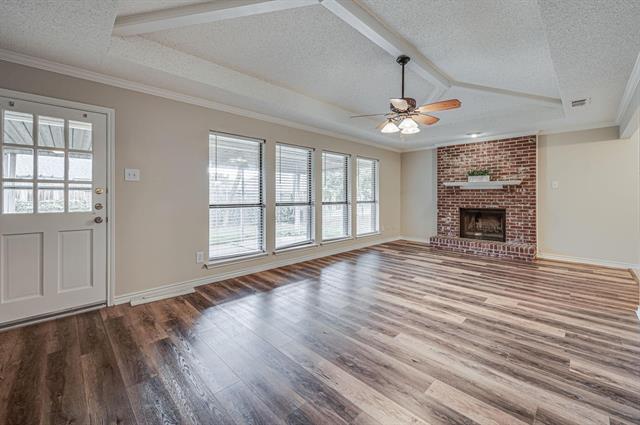Photo - 1321 Meadow Ct