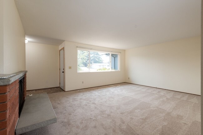 Photo - 17656 SE 267th Pl