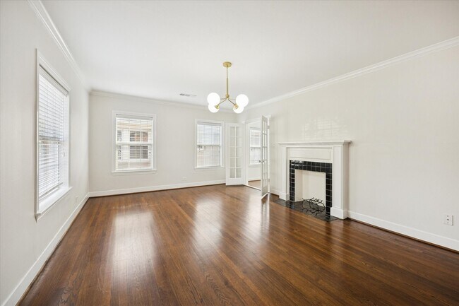 Photo - 2043 Colquitt St