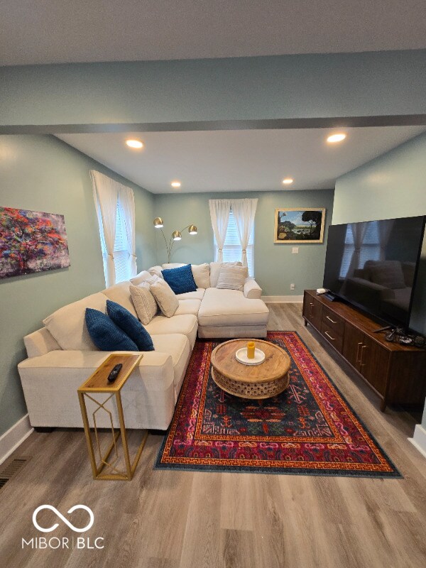 Photo - 133 Hoefgen St