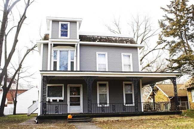 Photo - 809 Washington St Unit 2