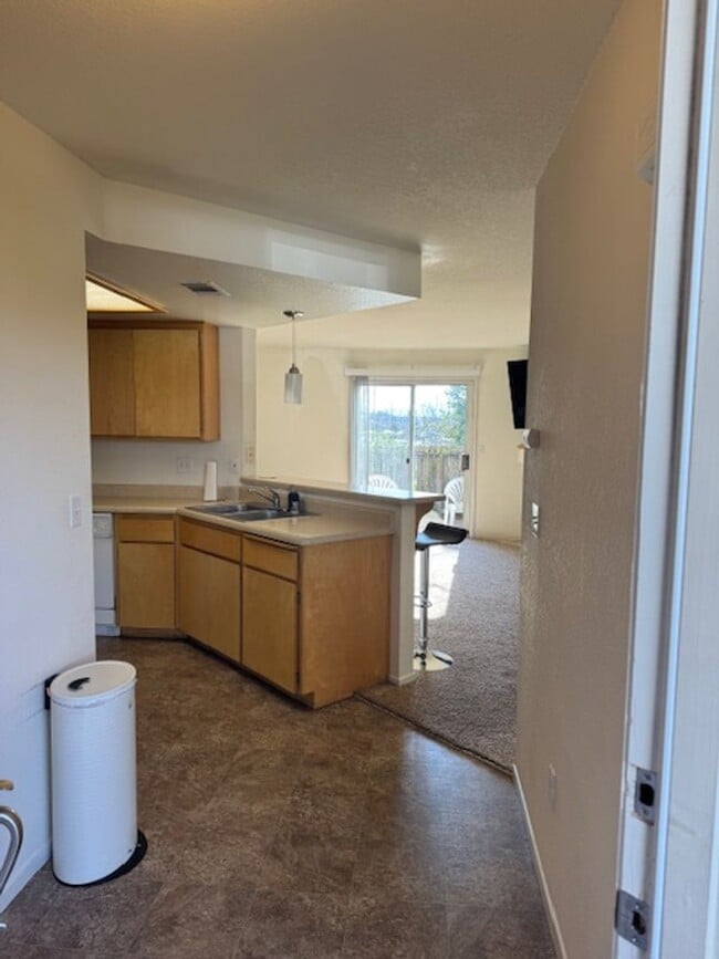 Photo - SERR1425 Unit D