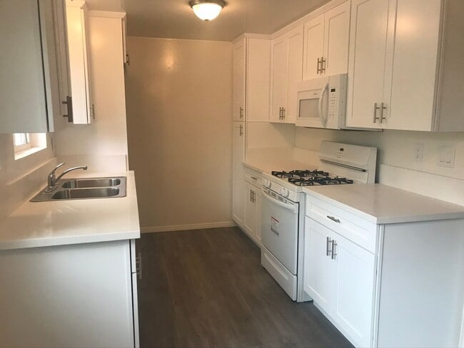 Building Photo - 7766 Wyngate St Unit 7766 #07