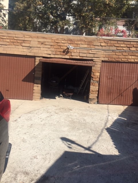 Garage - 3614 Westwood Blvd