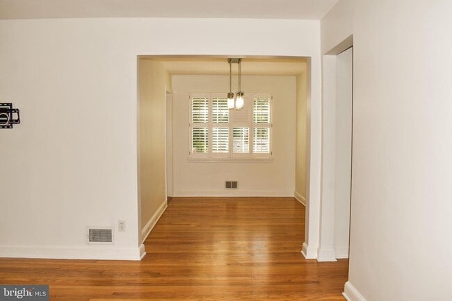 Building Photo - 304 Moncure Dr Rental