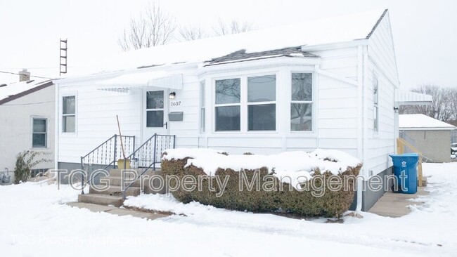 Photo - 1607 Schuyler St Casa