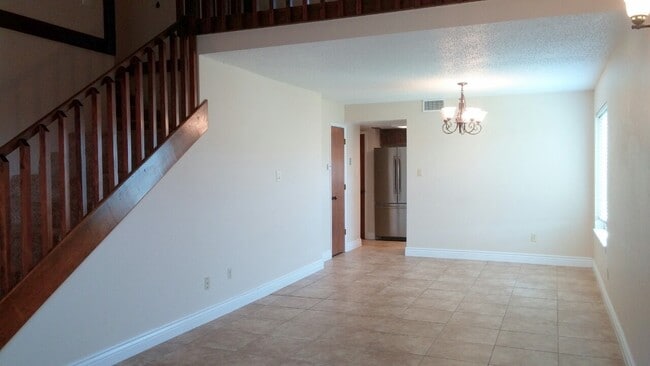 Photo - NORTHEAST COLONIAL PARK CONDOMINIUM