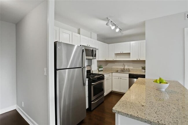 Photo - 2285 Peachtree Rd Unidad 904